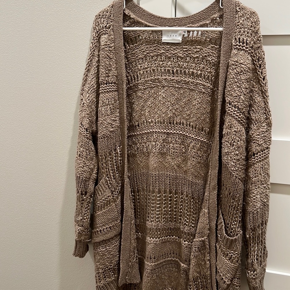 Boutique chunky knit sweater
